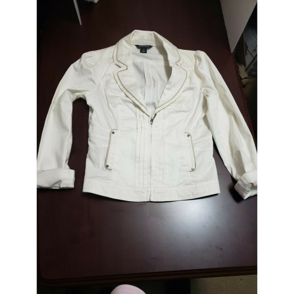 White House Black Market Jackets & Blazers - White House Black Market womens Jacket White Size 4 Disco pockets zipper